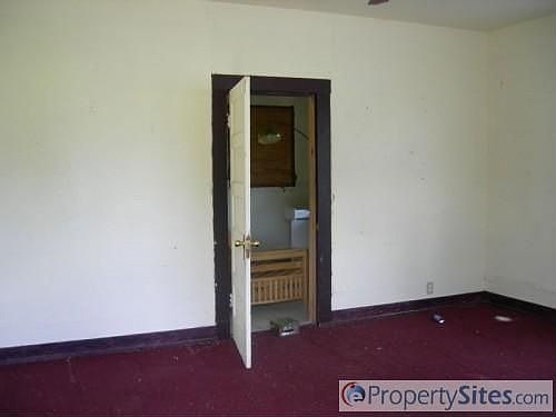 3rd image of 2708 Avenue G