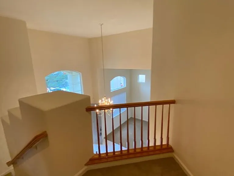 1257 Mercedes Dr — Photo 13