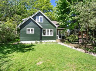 650 Whitman Ave, Holland, MI