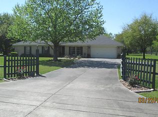 4504 Davis Hall Rd, Santa Fe, TX 77510