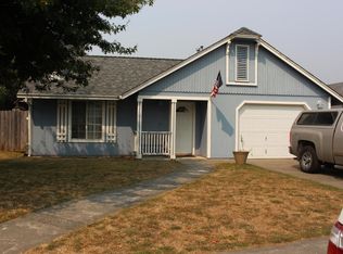 3009 Rebecca Ln, Fortuna, CA 95540