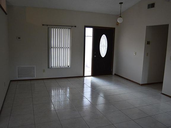 4th image of 2326 Whispering Maple Dr