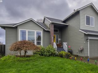 51784 SE 9th St, Scappoose, OR 97056