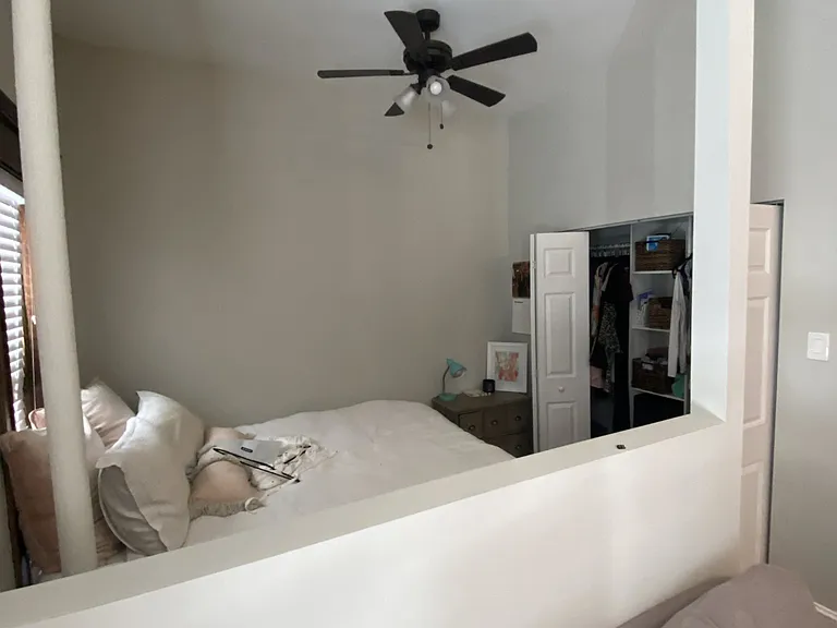 1008 W Altgeld St #1 — Photo 3