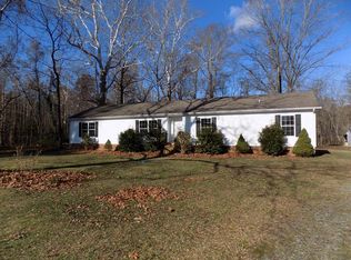 1359 Sampsons Wharf Rd, Heathsville, VA 22473