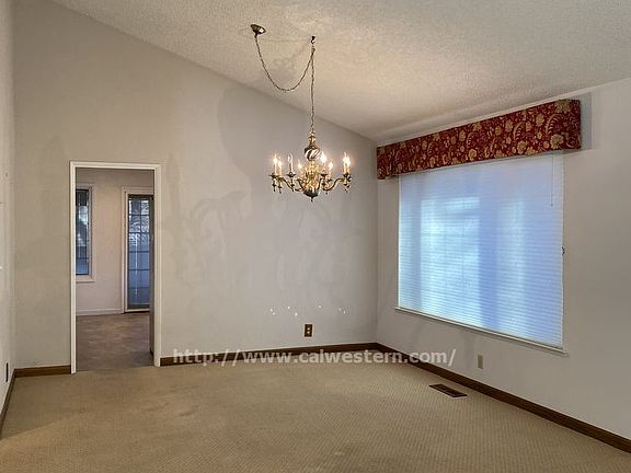 5th image of 721 Swanswood Ct