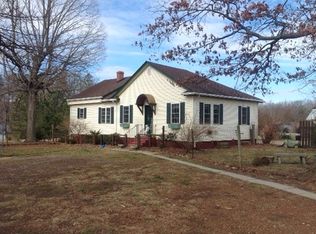 2160 Poorhouse Rd, Victoria, VA 23974