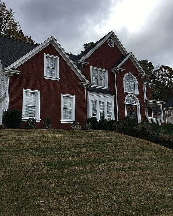 1st image of 2370 Wood Creek Ct