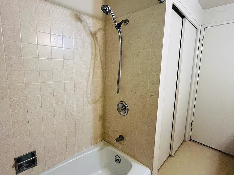 7131 NE Baker Hill Rd — Photo 20