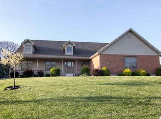 3315 Coral Dr, Quincy, IL 62301