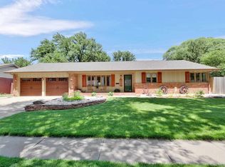 200 N Post Oak Rd, Wichita, KS 67206
