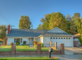 22159 Halsted St, Chatsworth, CA 91311