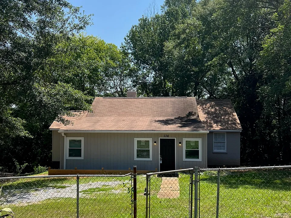 134 Munson Dr
