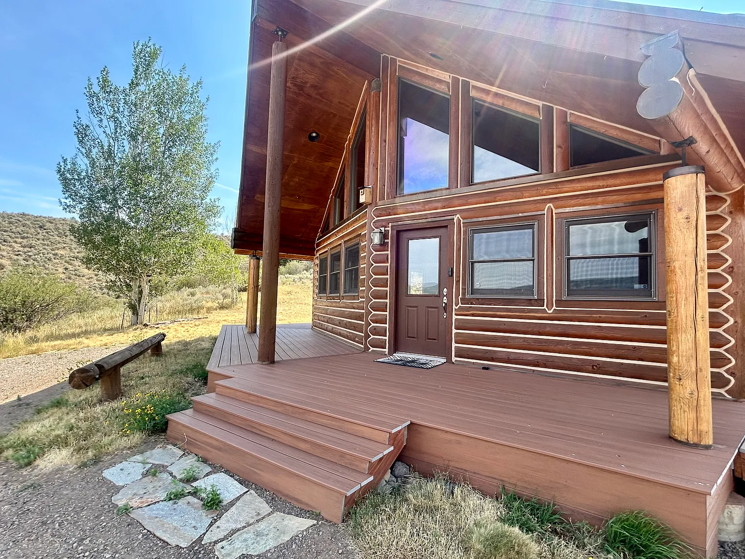 3 bed, 3713 sqft, $4,900 — Photo 4
