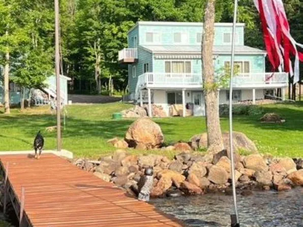 N9199 E East Shore Rd, Marenisco, MI 49947