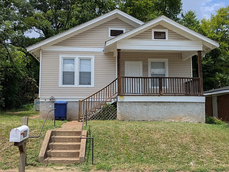 601 Oneal St — Photo 1