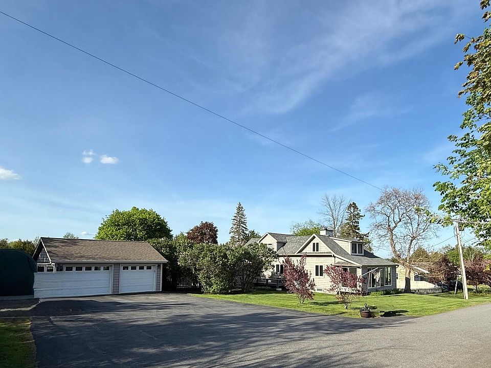 1st image of 16 Stratton Pl