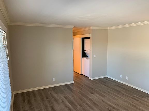 3rd image of 4135 Texas St APT B