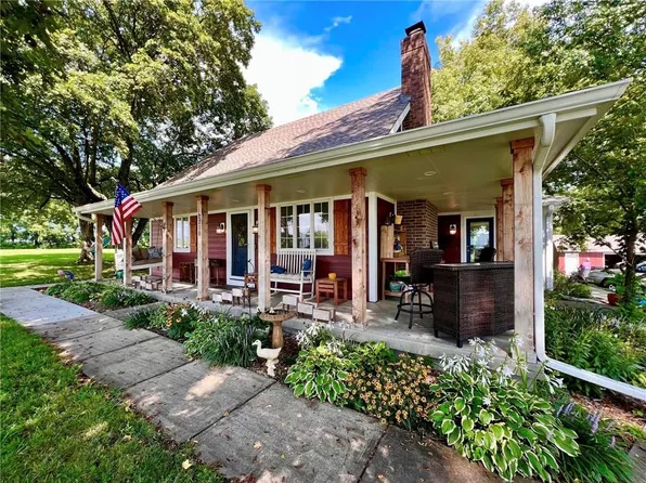 2210 N State Route 7, Pleasant Hill, MO 64080