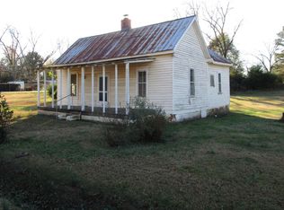595 N Main St, Camp Hill, AL 36850