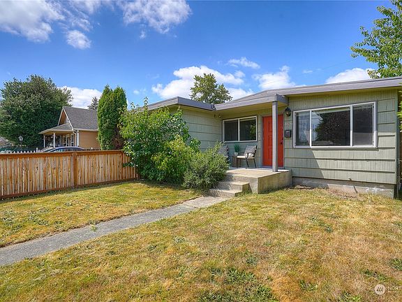 4th image of 4626 McKinley Avenue