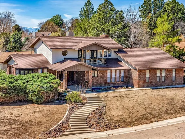 43 Briargate Ter, Pueblo, CO 81001