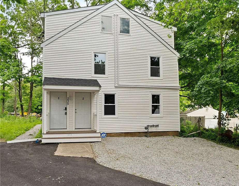 235 Main St #2