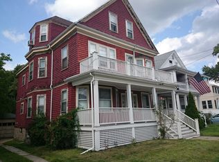 579 Weld St, West Roxbury, MA 02132