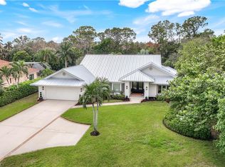 2209 Noble Ct, Naples, FL 34110