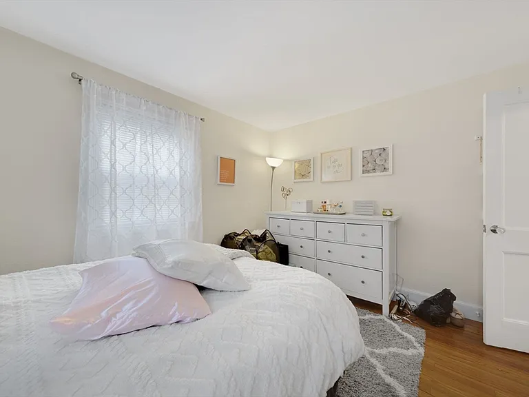 926 Massachusetts Ave #3 — Photo 5