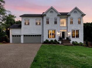 703 Park Dr, Goodlettsville, TN 37072
