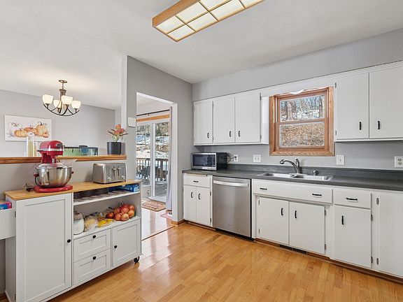 5th image of 4812 Lanark Rd