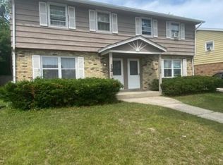 136 Ohio St, Racine, WI 53405