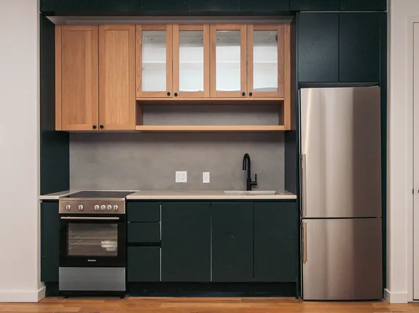 44 Kent Street image 1 of 14