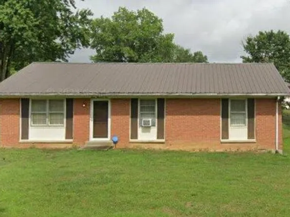 305 Oakwood Dr, Lawrenceburg, KY 40342