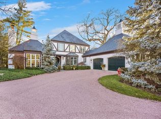 403 Burr Ridge Clb, Burr Ridge, IL 60527