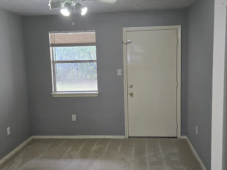 3218 Chaffin St #A — Photo 6