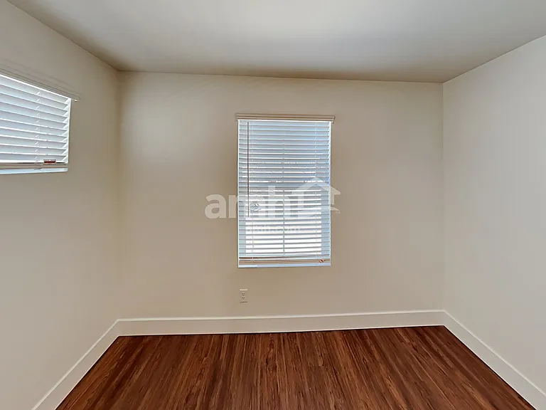 21522 S 231st St — Photo 19
