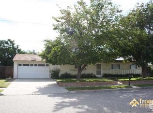 1882 Caballero St, Simi Valley, CA 93065