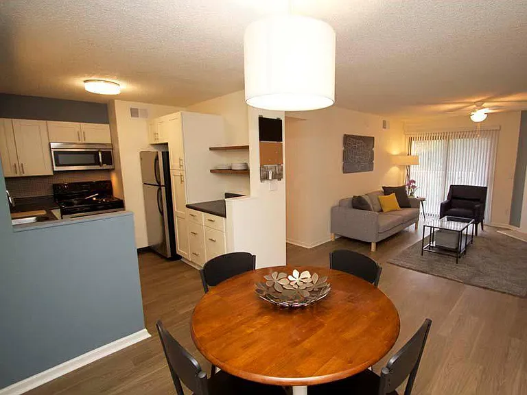 Reserve at Hillcrest — Photo 6