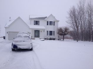 3965 New Rd, Ransomville, NY 14131