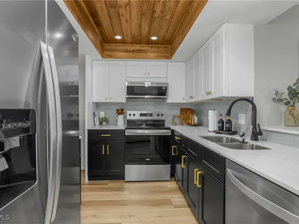 3635 Boca Ciega Dr APT 306, Naples, FL 34112