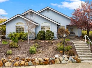319 Franciscan Trl, Redding, CA 96003