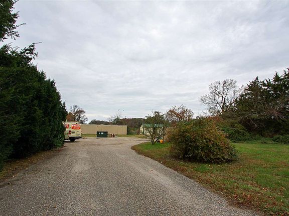 4th image of 319 Route 47 S