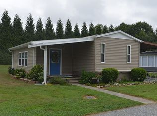 173 Klondike Ln, Hendersonville, NC 28792