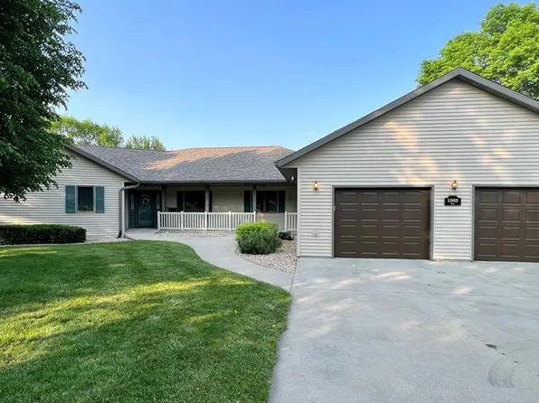 1503 Main St, Manson, IA 50563