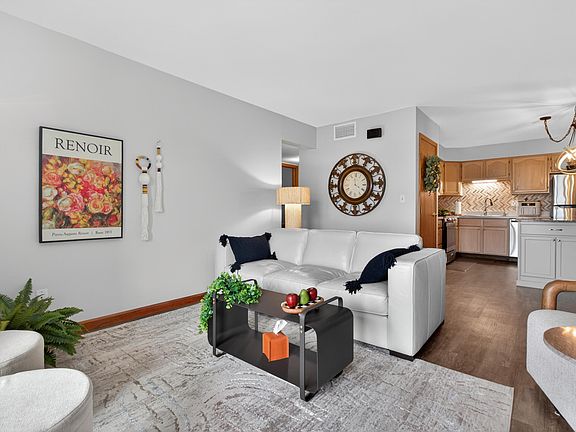 3rd image of 3507 Timberbridge Dr APT C