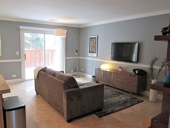4th image of 1608 Bay Ct