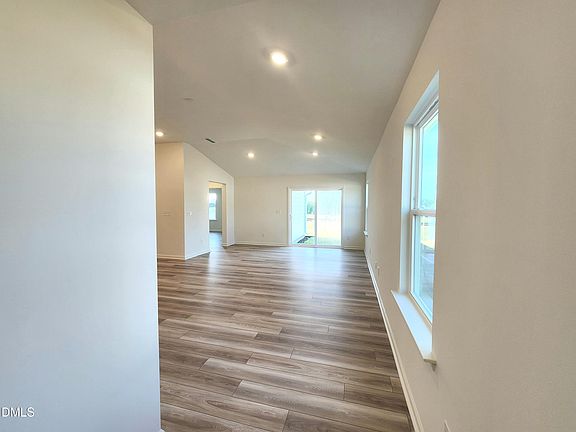 4th image of 2845 Springtooth Dr