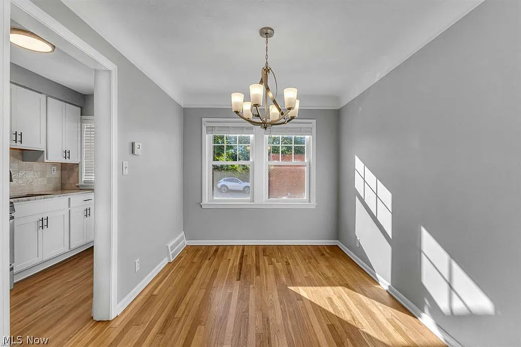 2 bed, 1.0 bath, 896 sqft, $1,950 — Photo 4